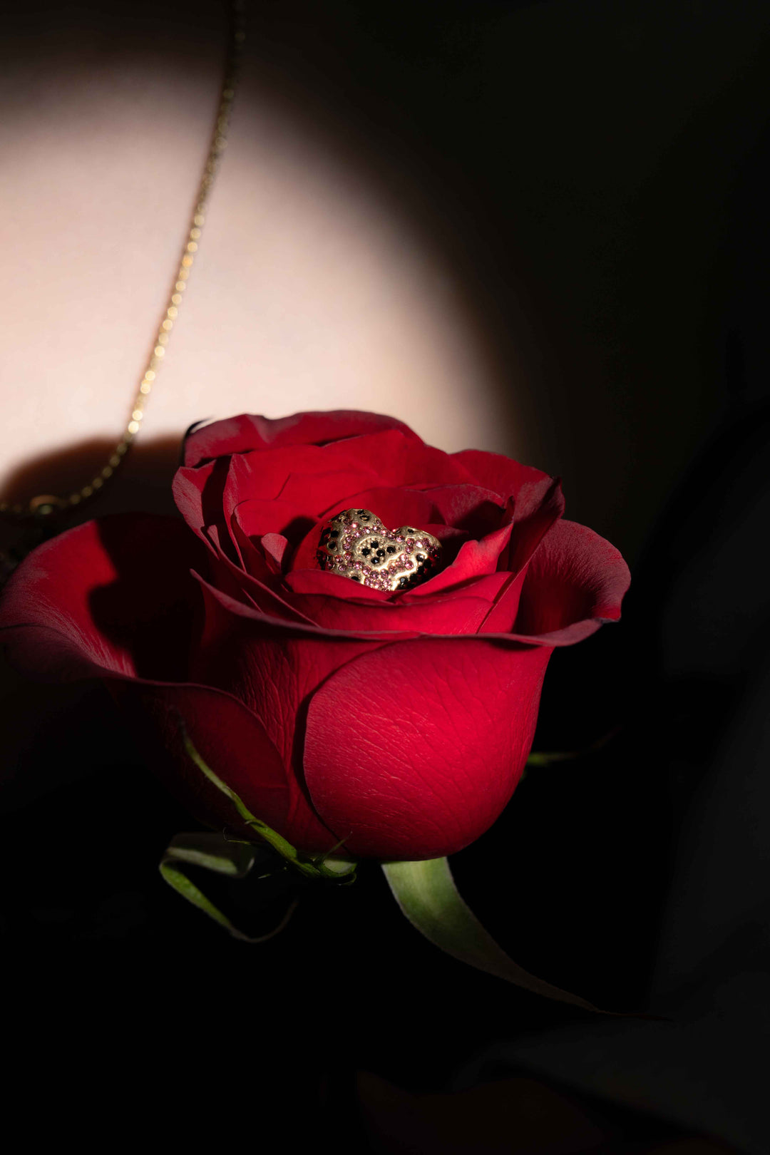 The Magic of Gifting: Your Ultimate Valentine’s Day jewelry guide