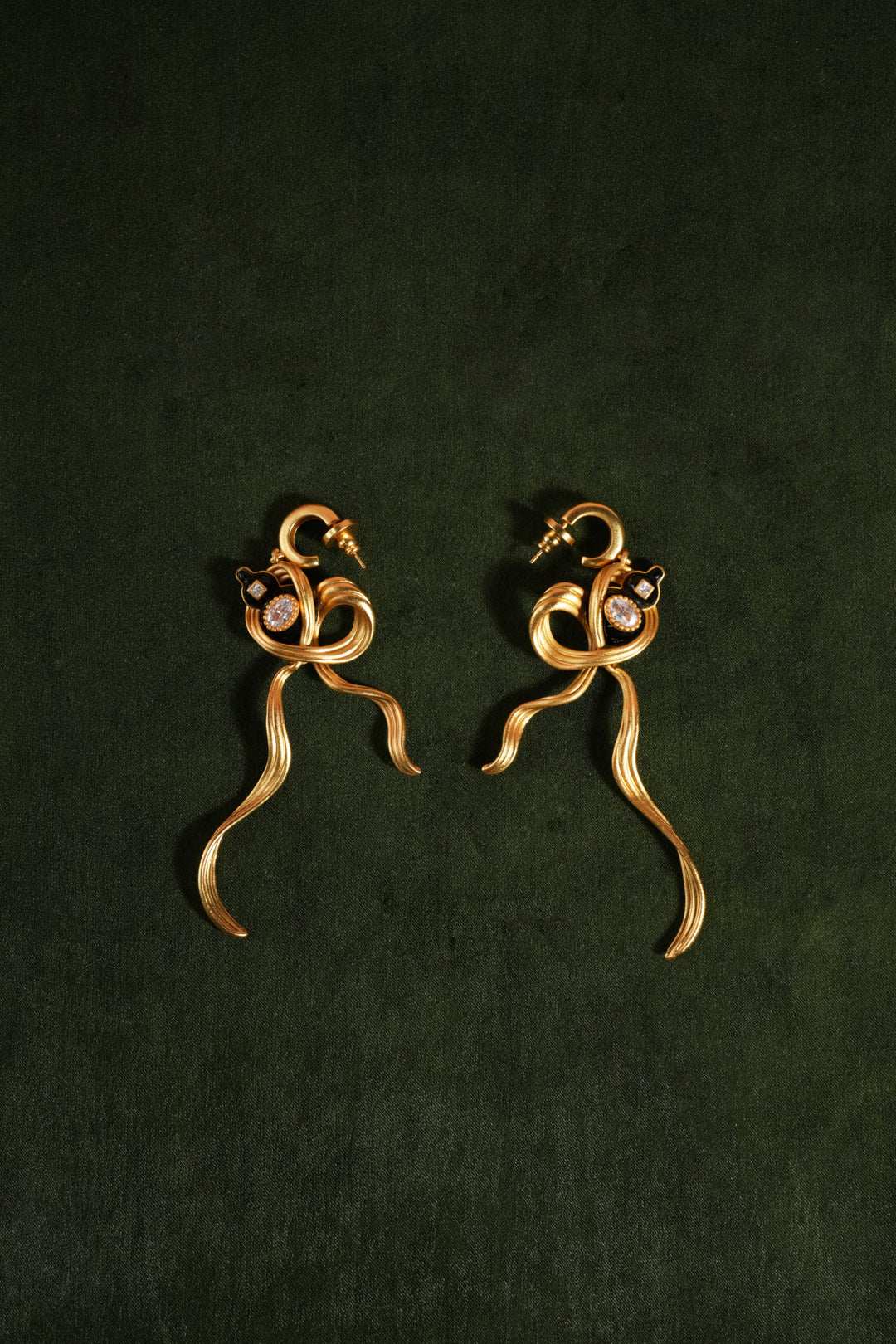 Soaring Fu Lu · Earrings with Black Onyx