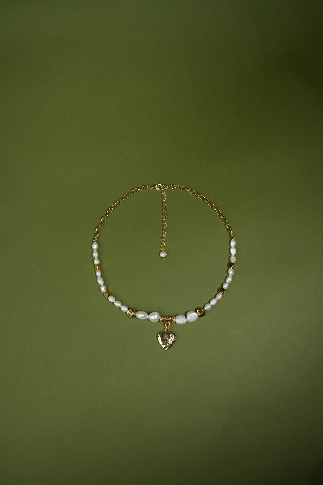 Melted Relic · Crushed Heart & Pearl Neclace