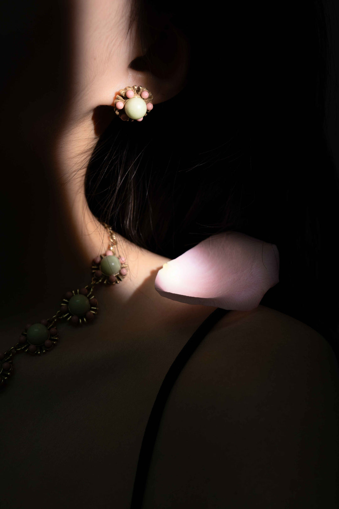 Blush Sunflower Stud Earring