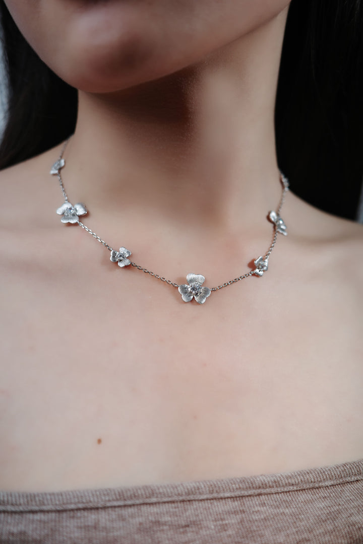 Camélia Necklace in 925 Sterling Silver