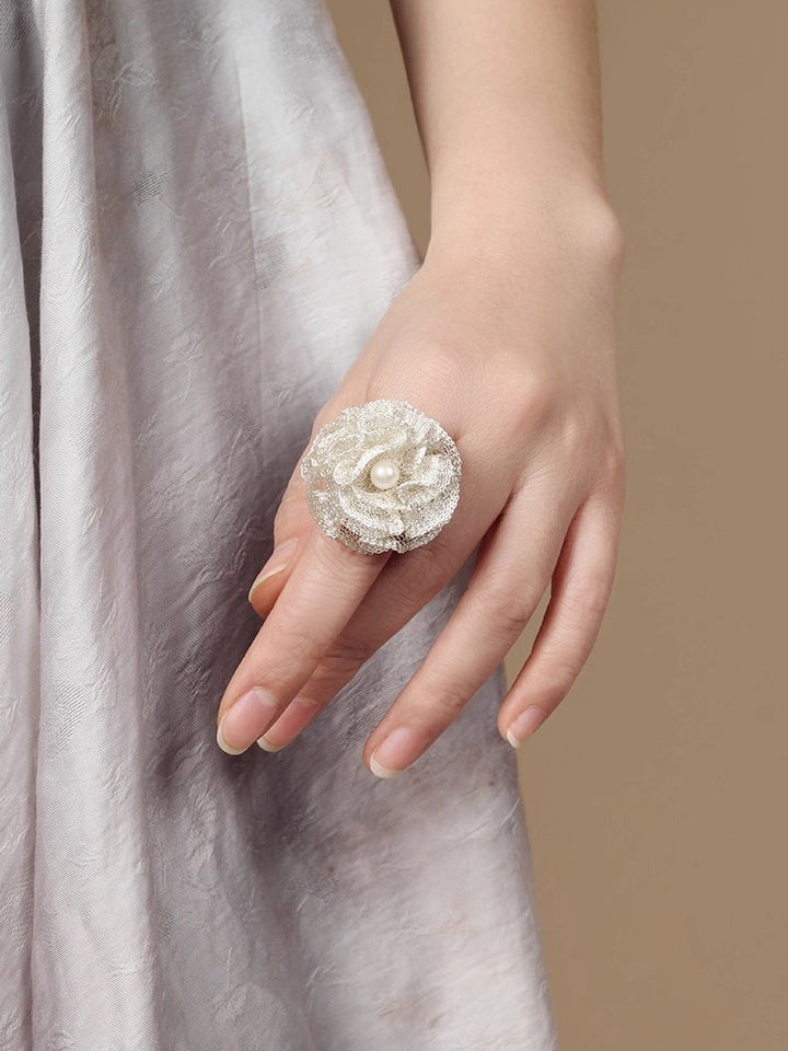 カメリアフラワーパールオープンリング