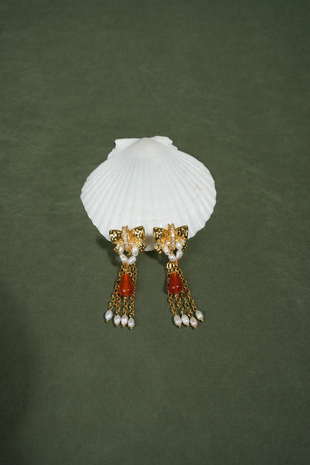 Melted Relic · Bow Agate Tassel Earrings
