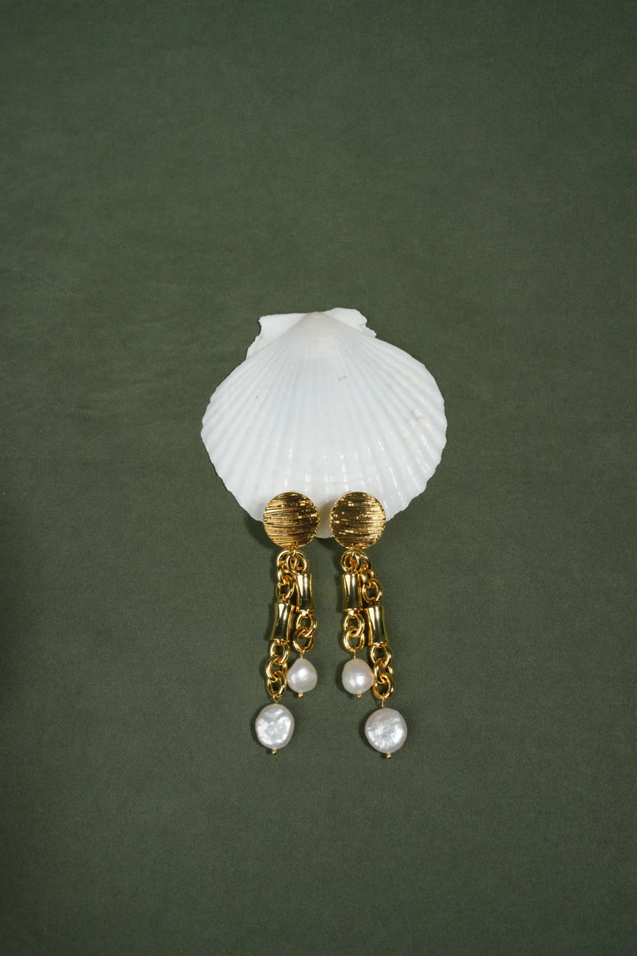 Melted Relic · Textured Chain Pearl Earrings
