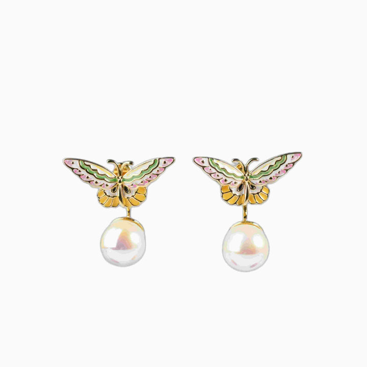 Chō Still · Pearl Stud Earrings