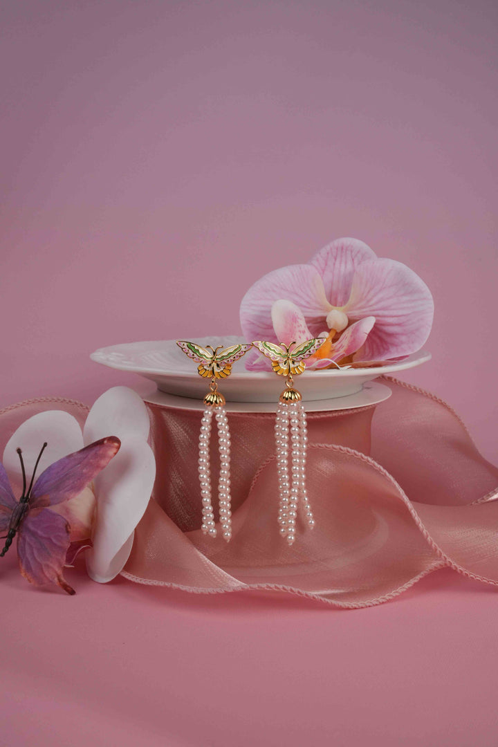 Chō Still · Layered Pearl Tassel Earrings