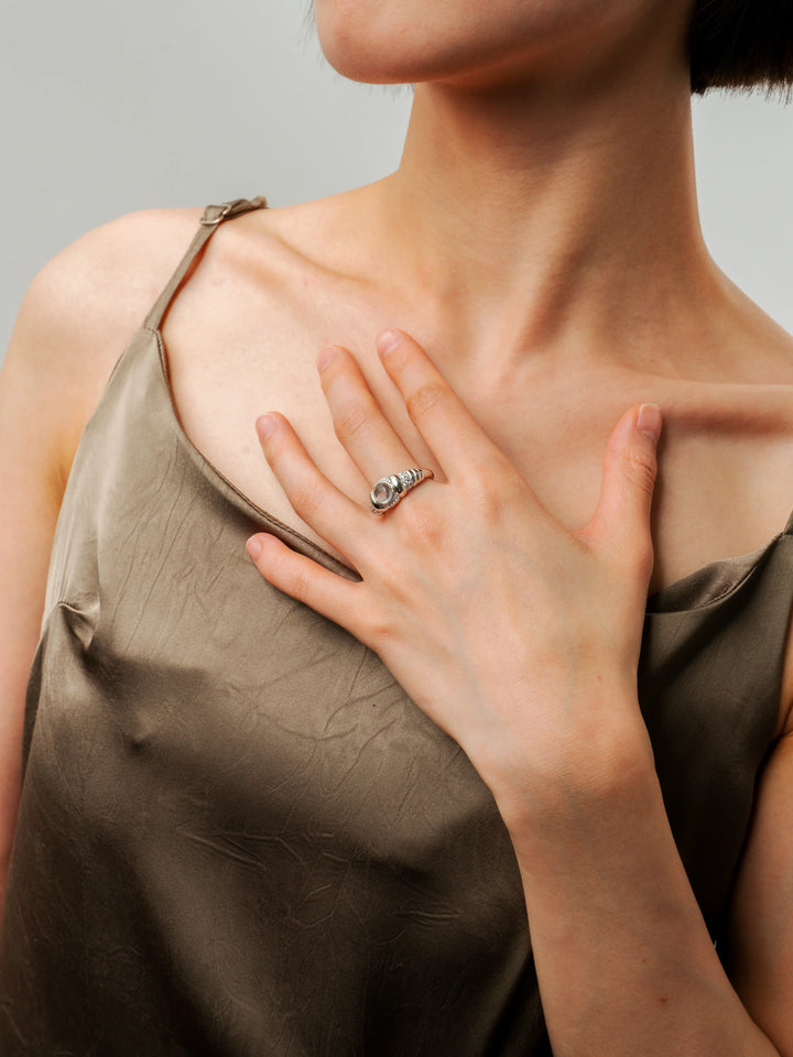 Lune Blanc Rêverie Ring in 925 Sterling Silver - BE FRUITFUL