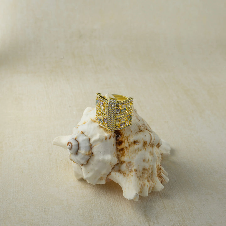 Geometric Radiant Ring in Gold-Plated Brass - BE FRUITFUL