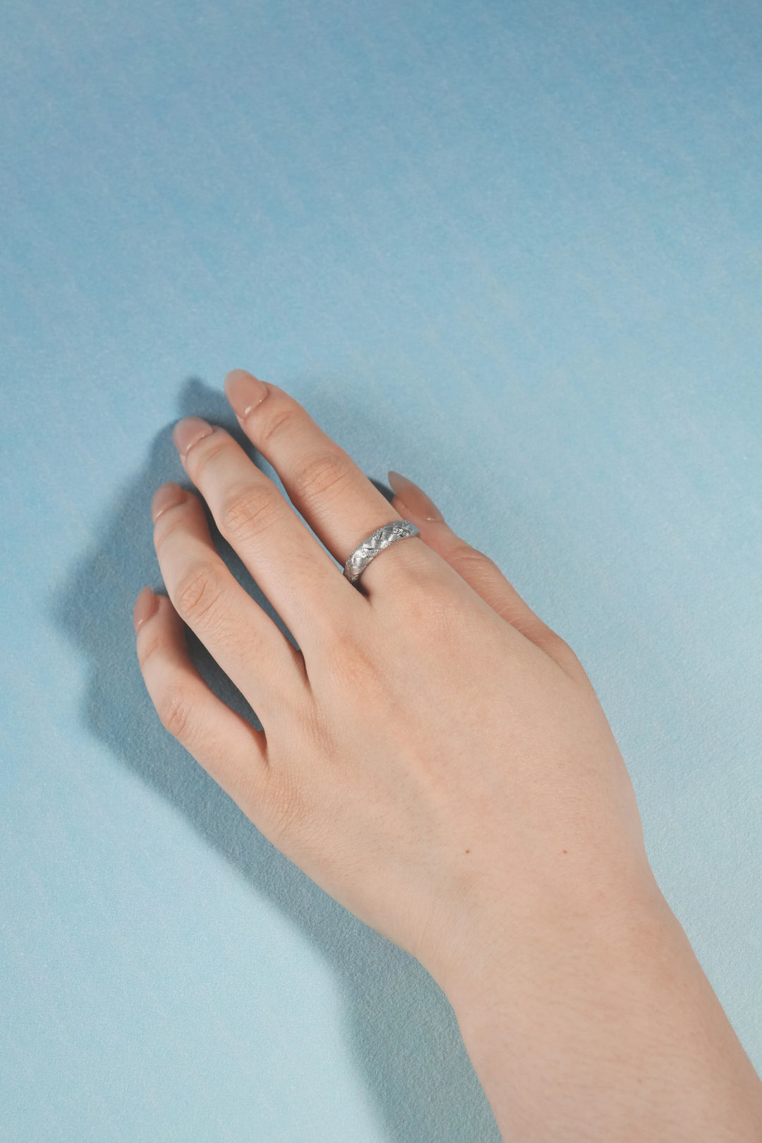 Éternelle Simple · Braided Pavé Crystal Ring