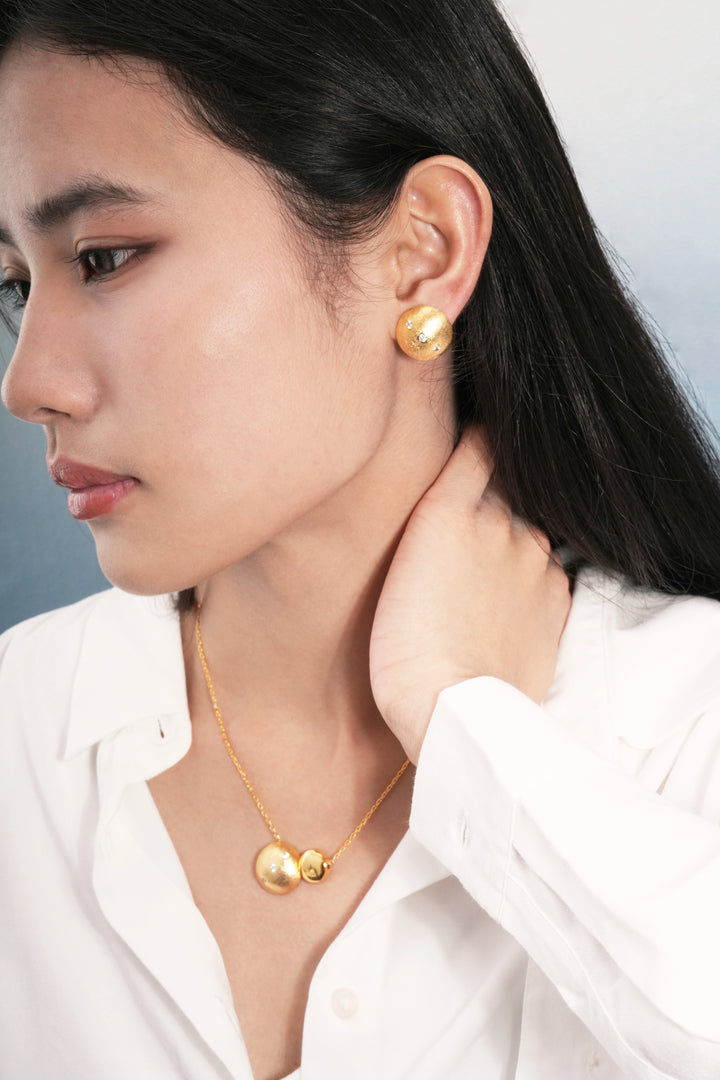 Éternelle Simple · Dome Stud Earrings