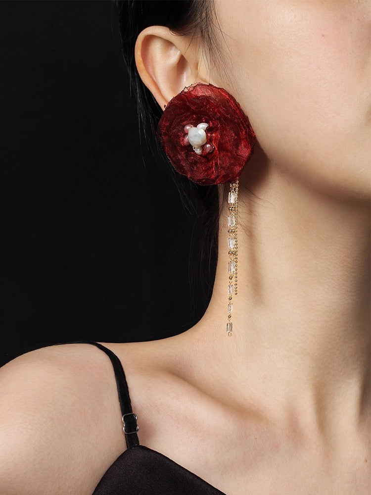 オーガンザパールのナチュラルバロックスタッドイヤリング