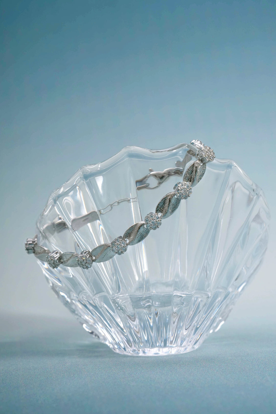 Éternelle Simple · Floral Links Bracelet
