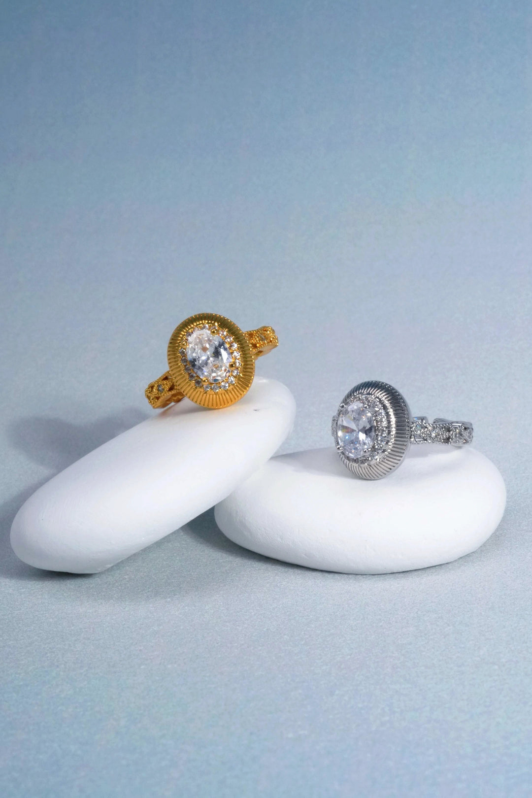 Éternelle Simple · Crystal Filigree Ring