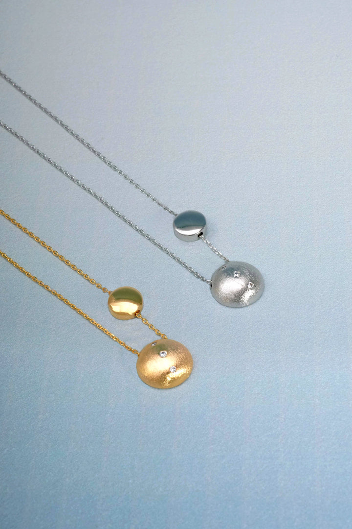 Éternelle Simple · Glossy Double Circle Necklace