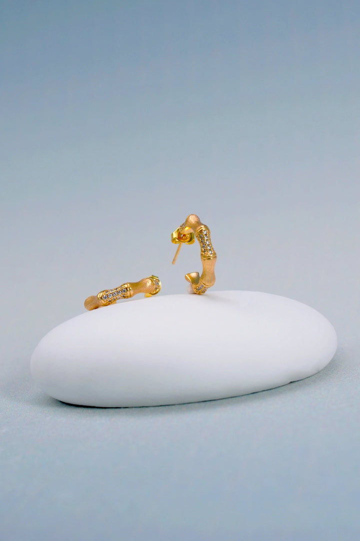 Éternelle Simple · Bamboo Node Earrings
