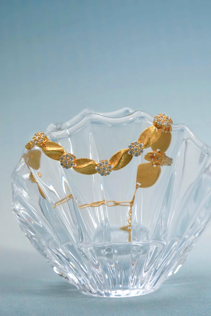 Éternelle Simple · Floral Links Bracelet