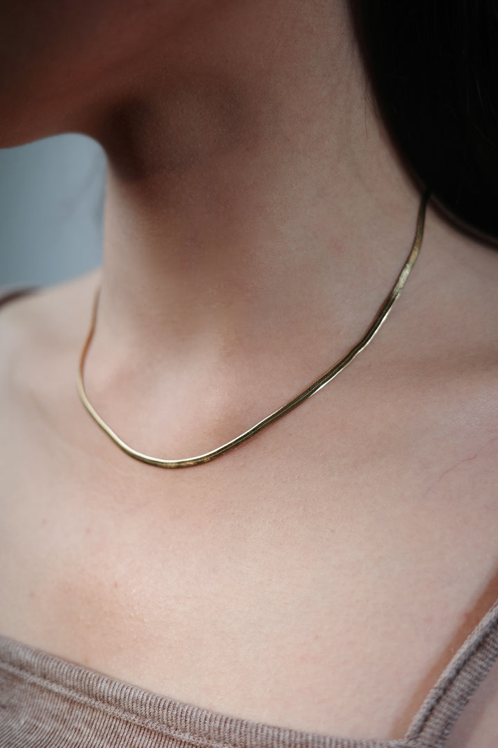 Serpentine Silk Necklace in 925 Sterling Silver