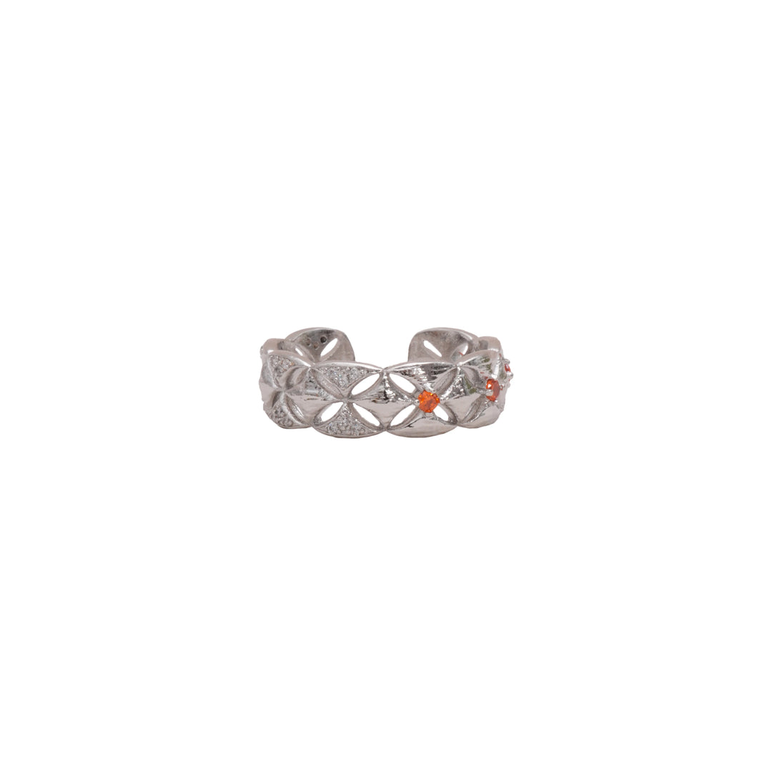 Éternelle Simple · Four-Petal Floral Cutout Ring