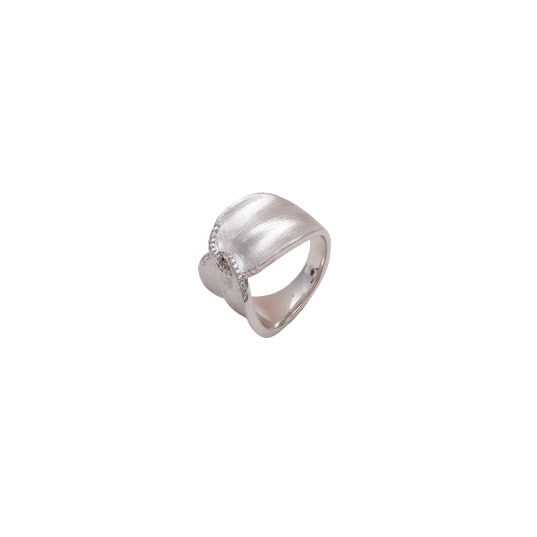 Éternelle Simple · Cross X Wide Cuff Ring