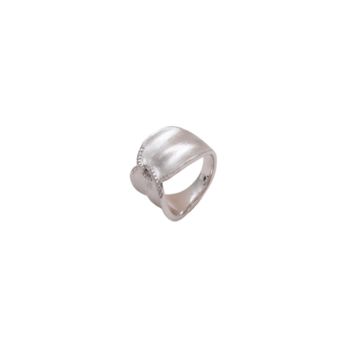 Éternelle Simple · Cross X Wide Cuff Ring